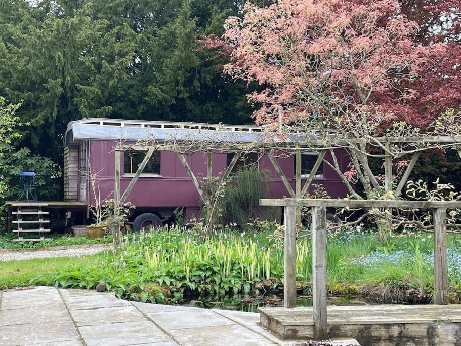 Luxurious 1930S Showman'S Wagon Heathfield Bagian luar foto